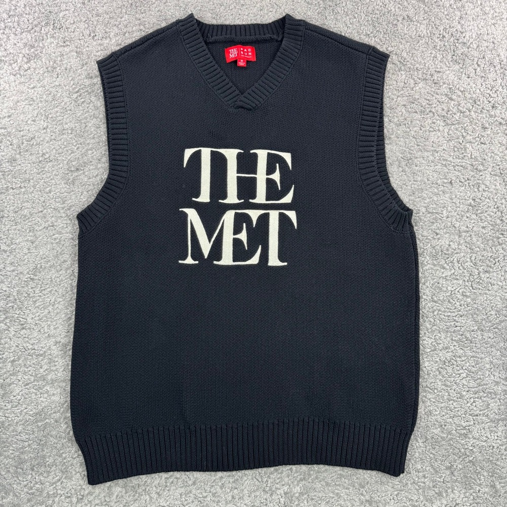 PacSun x The Met Logo Sweater Vest Black V-Neck Knit Mens M *FLAW*